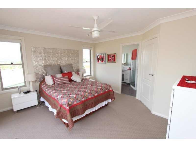 89 Darwin Dr, Bathurst NSW 2795