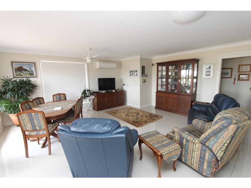 89 Darwin Dr, Bathurst NSW 2795