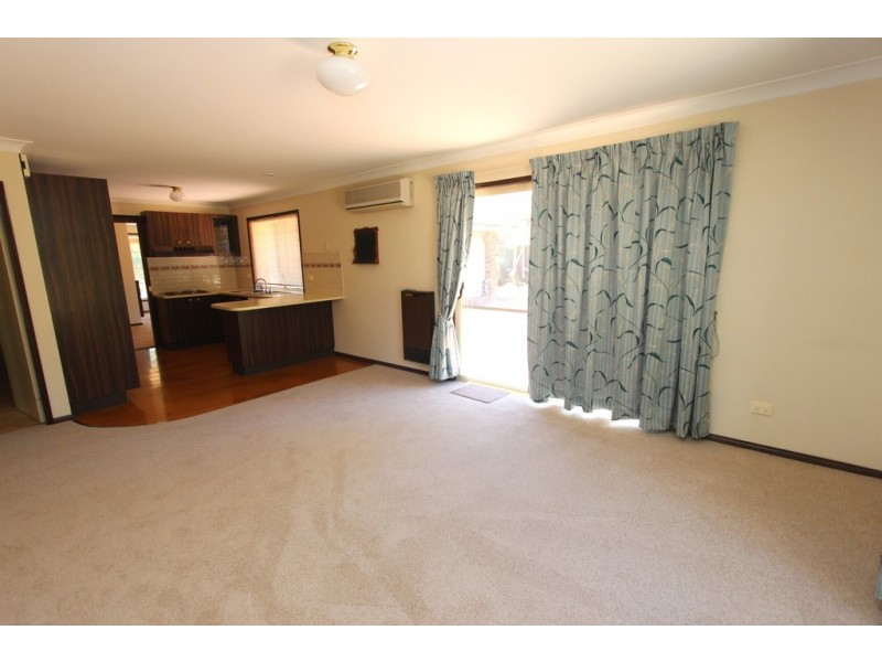 22 Crawford St, Bathurst NSW 2795