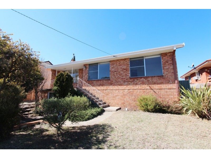 6 Webb Street, West Bathurst NSW 2795