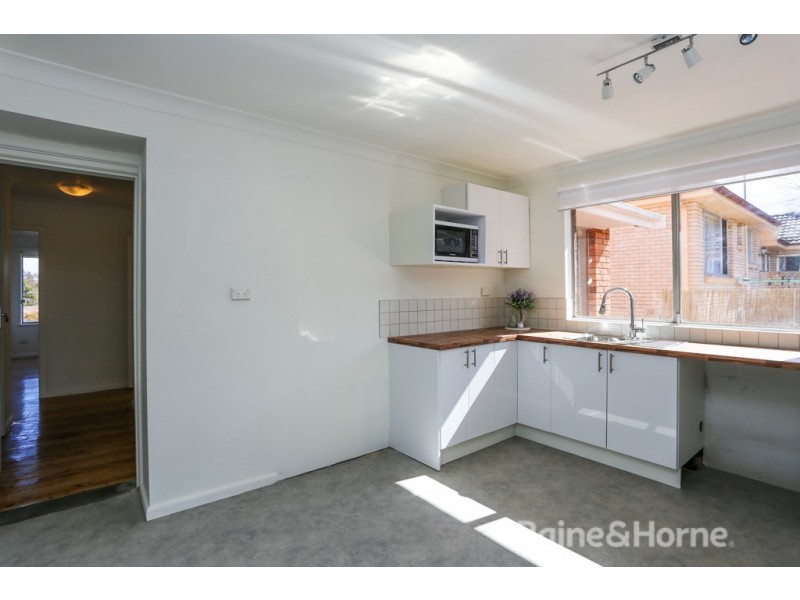 6 Webb Street, West Bathurst NSW 2795