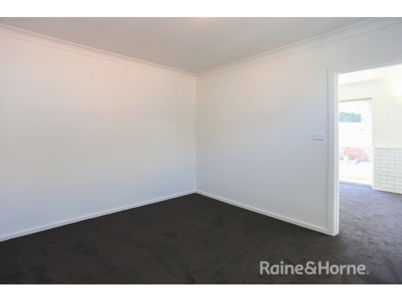 6 Webb Street, West Bathurst NSW 2795