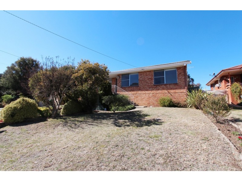 6 Webb Street, West Bathurst NSW 2795