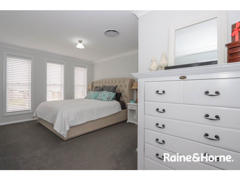 2a O’Farrell Place, Kelso NSW 2795