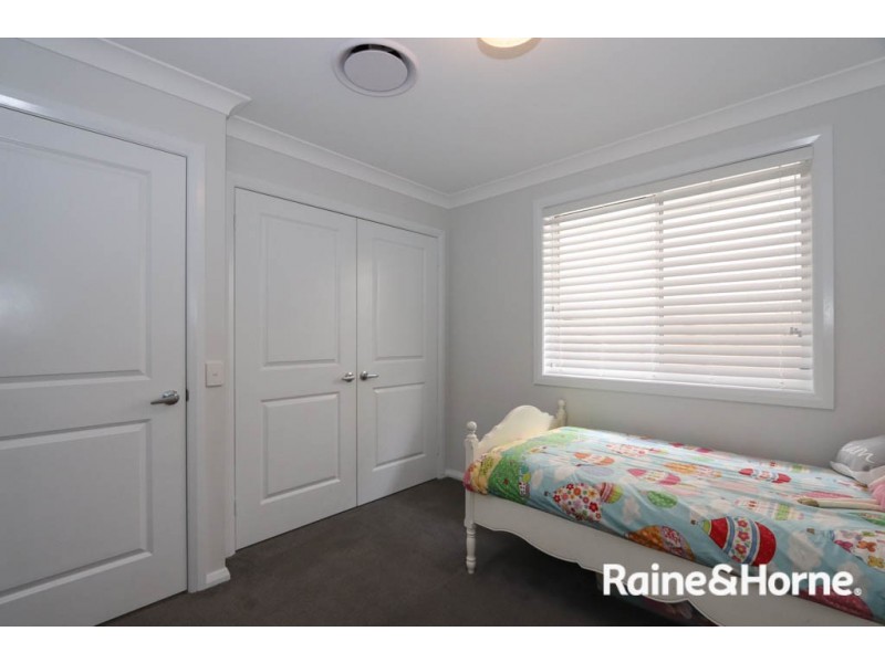 2a O’Farrell Place, Kelso NSW 2795