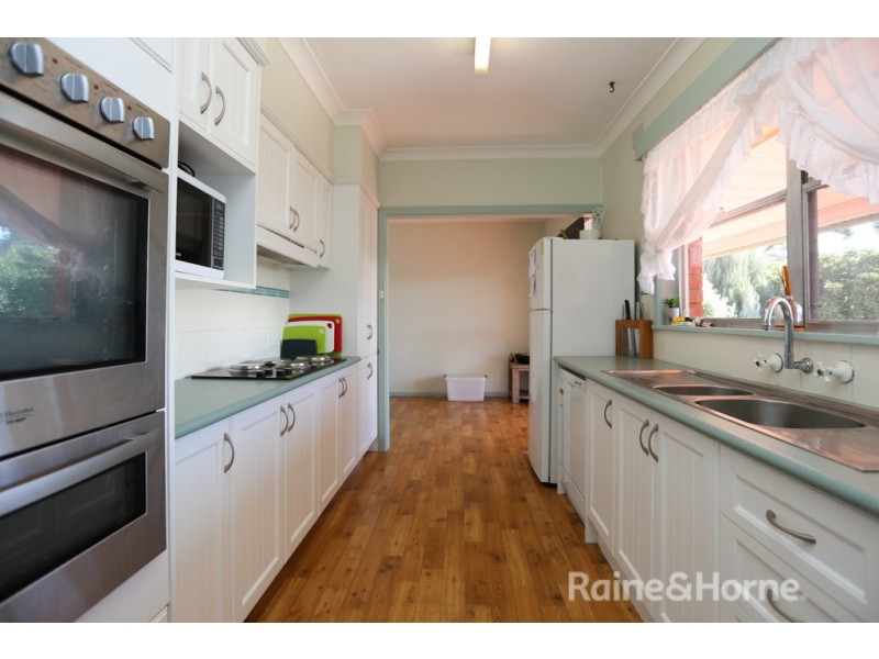 309 Keppel Street, Bathurst NSW 2795