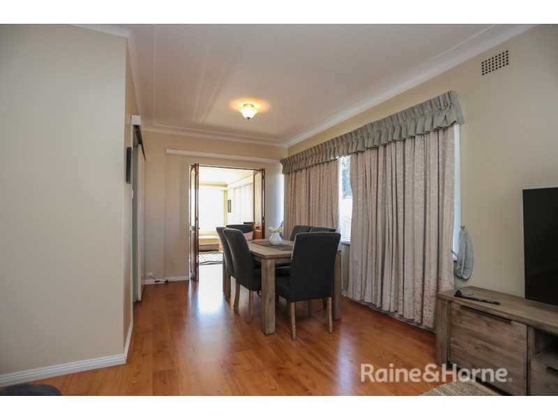 309 Keppel Street, Bathurst NSW 2795