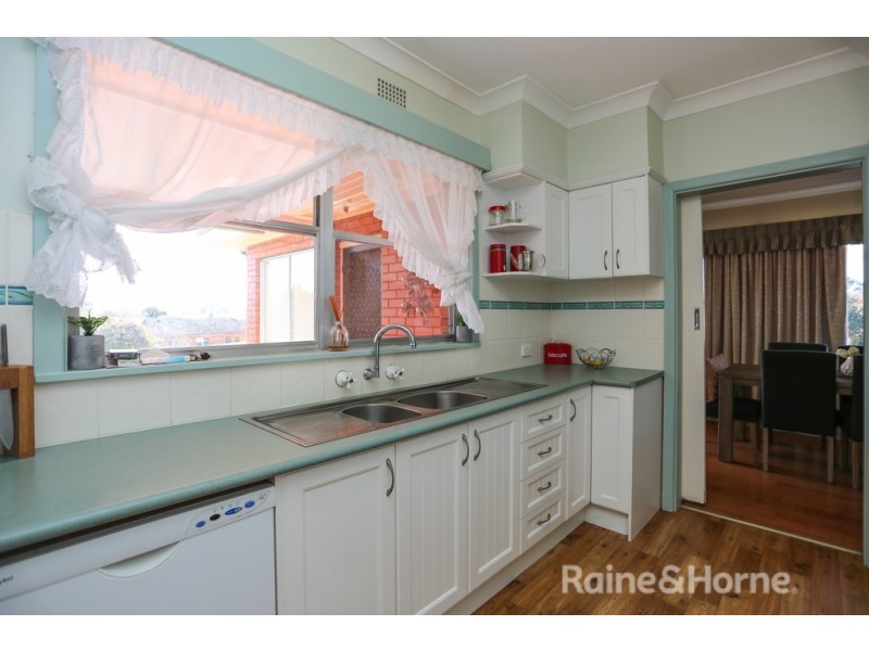 309 Keppel Street, Bathurst NSW 2795