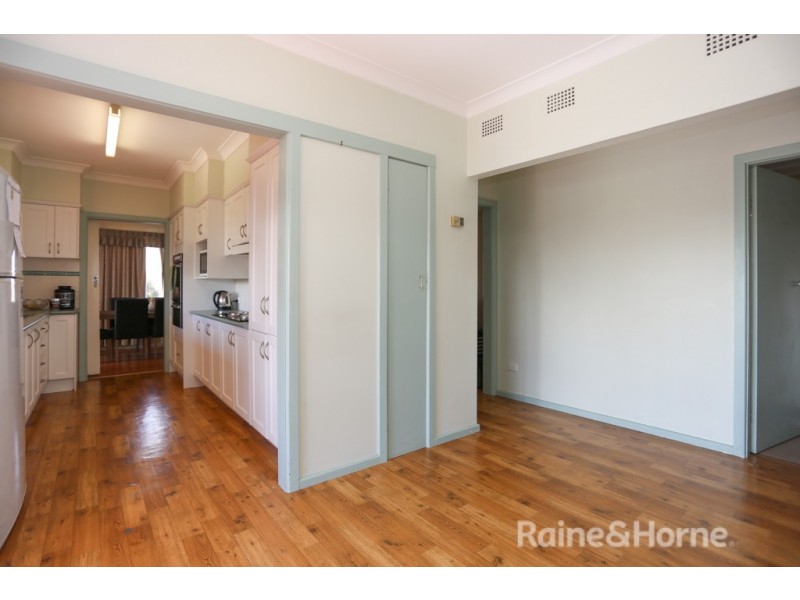 309 Keppel Street, Bathurst NSW 2795