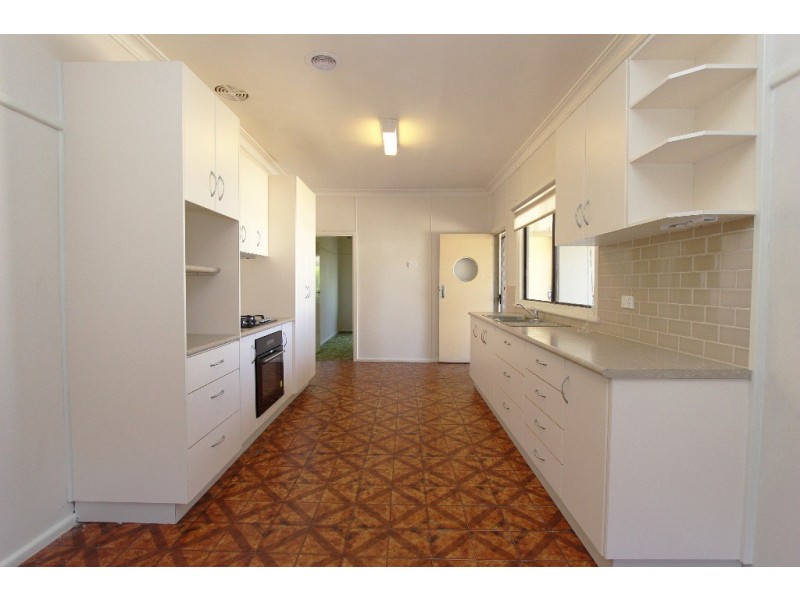 90 Morrissett Street, Bathurst NSW 2795