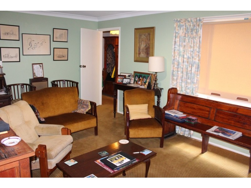 198 Suttor Street, Windradyne NSW 2795