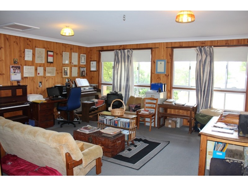 198 Suttor Street, Windradyne NSW 2795