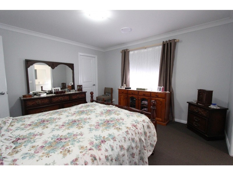 14a McLean Street, Windradyne NSW 2795