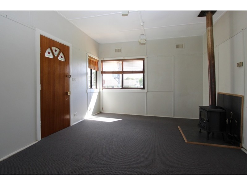 23 Monty Walk, West Bathurst NSW 2795
