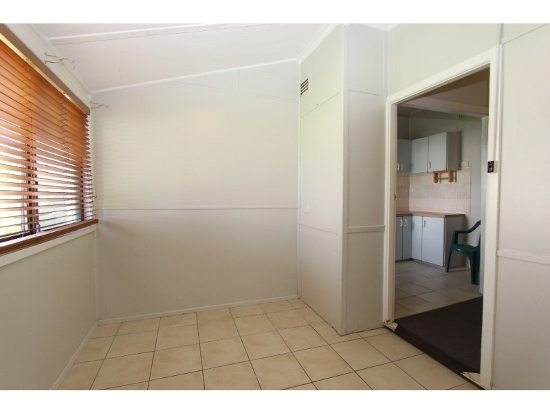 23 Monty Walk, West Bathurst NSW 2795