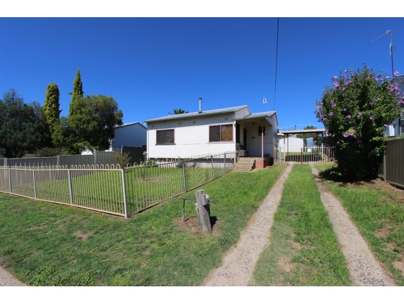 23 Monty Walk, West Bathurst NSW 2795