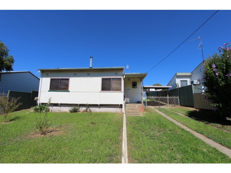 23 Monty Walk, West Bathurst NSW 2795