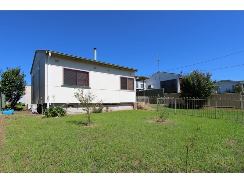23 Monty Walk, West Bathurst NSW 2795