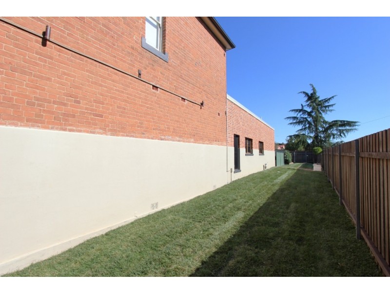 132 Keppel Street, Bathurst NSW 2795
