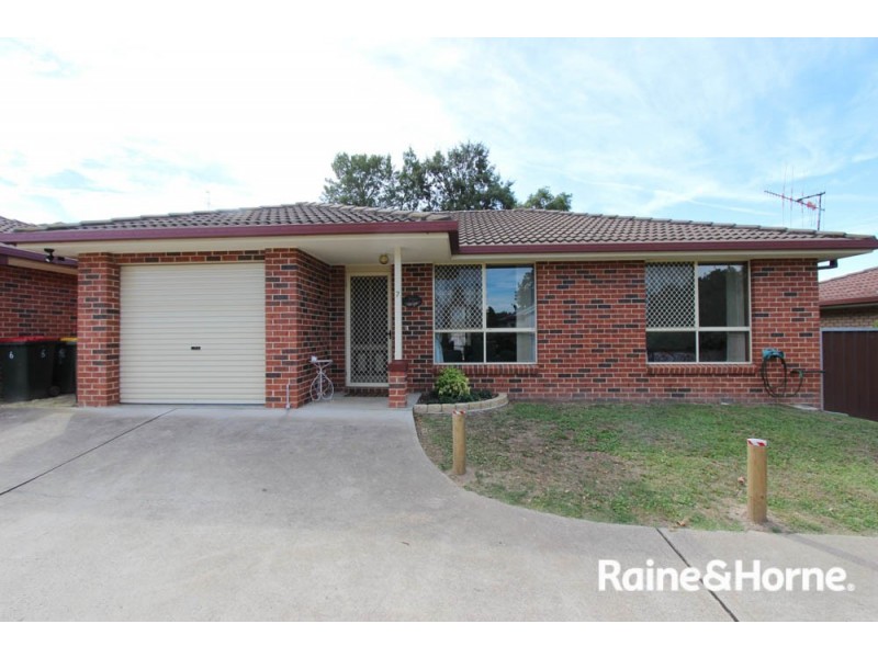 7/221 Lambert Street, Bathurst NSW 2795