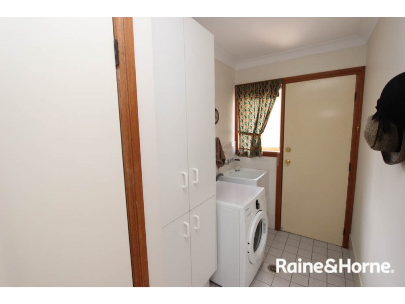 7/221 Lambert Street, Bathurst NSW 2795