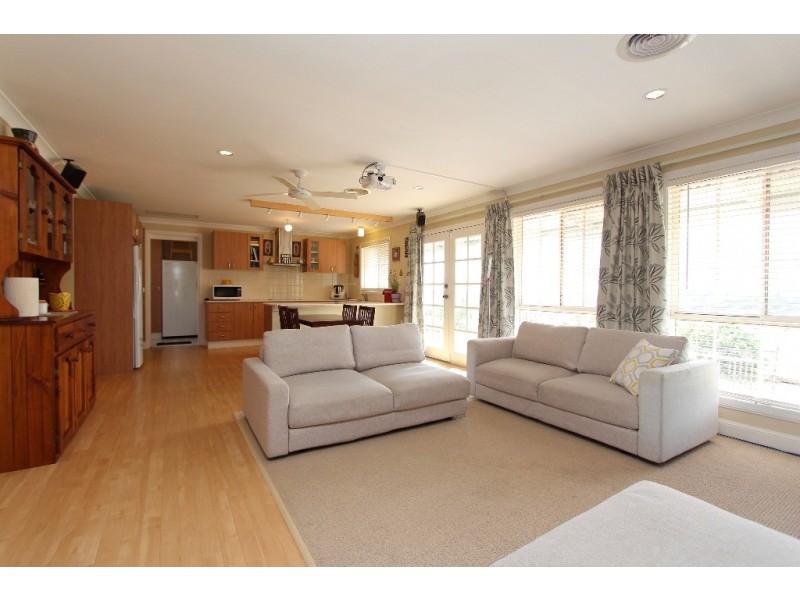 114 Peregrine Rd, Billywillinga NSW 2795