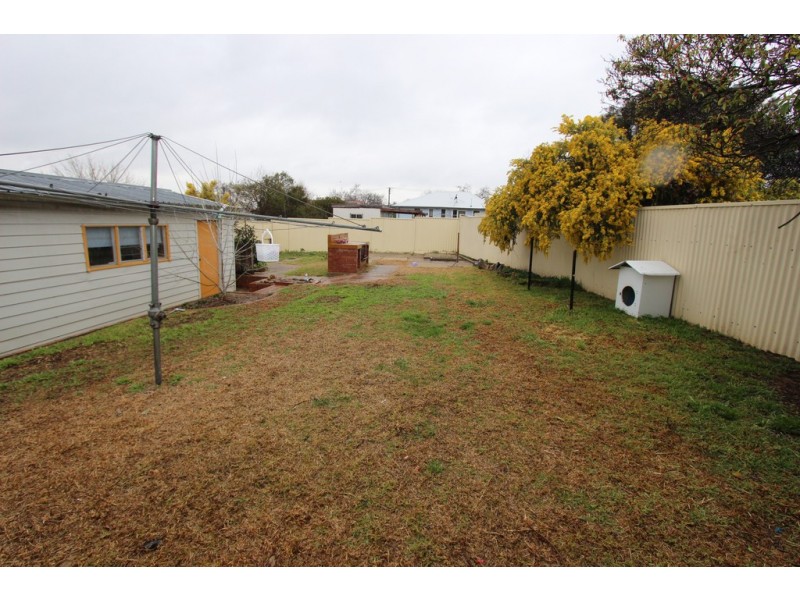 14 Alfred Street, South Bathurst NSW 2795