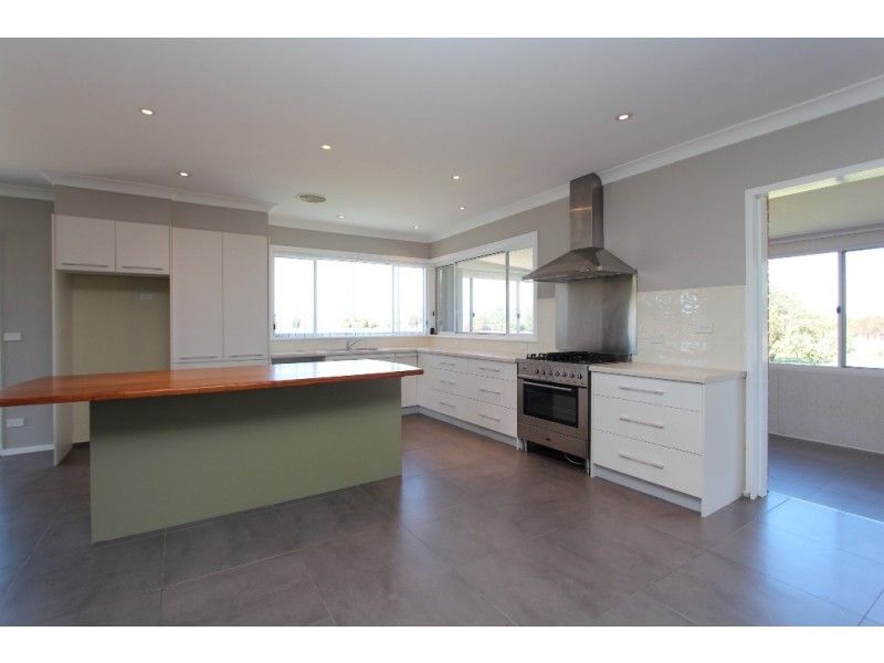 364 Limekilns Road, Kelso NSW 2795