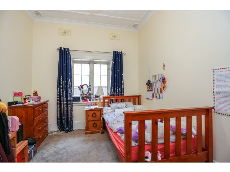 202 Keppel Street, Bathurst NSW 2795