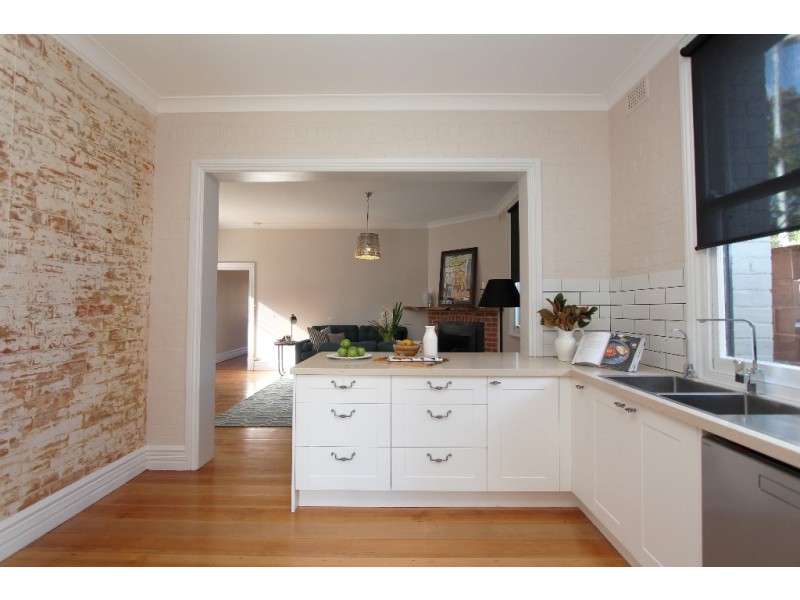 138 Russell Street, Bathurst NSW 2795