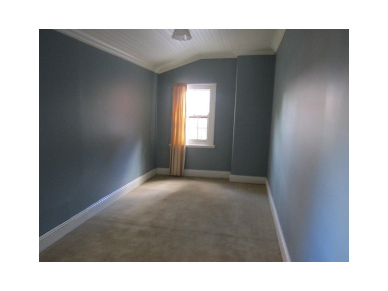 74 Piper Street, Bathurst NSW 2795