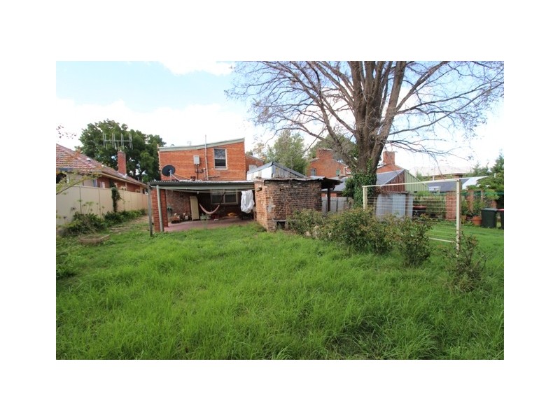 74 Piper Street, Bathurst NSW 2795