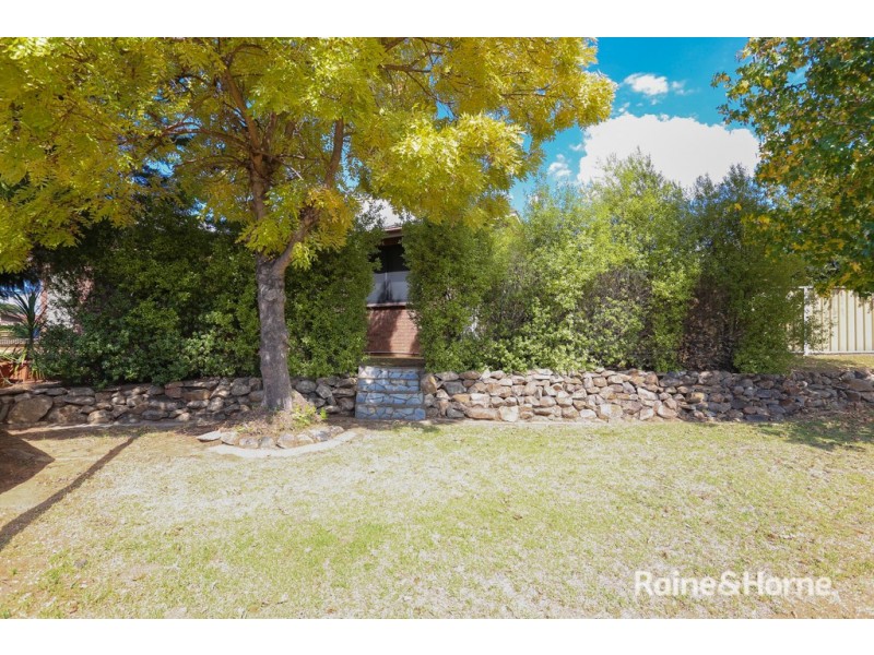 16 Northcott Drive, West Bathurst NSW 2795