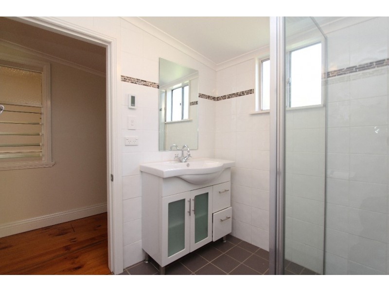 32 HENRY STREET, Bathurst NSW 2795