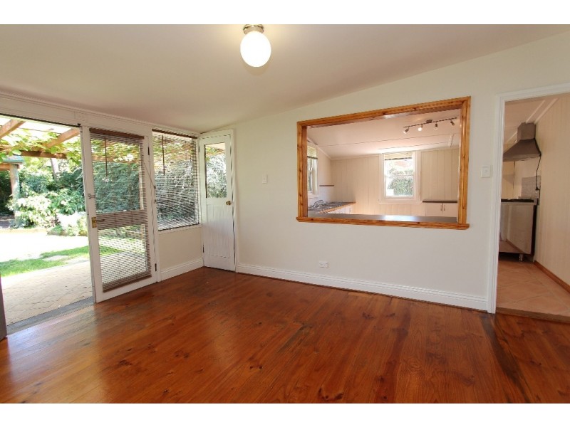 32 HENRY STREET, Bathurst NSW 2795