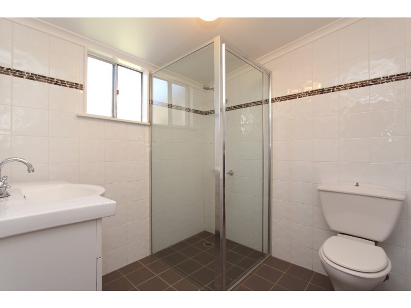 32 HENRY STREET, Bathurst NSW 2795