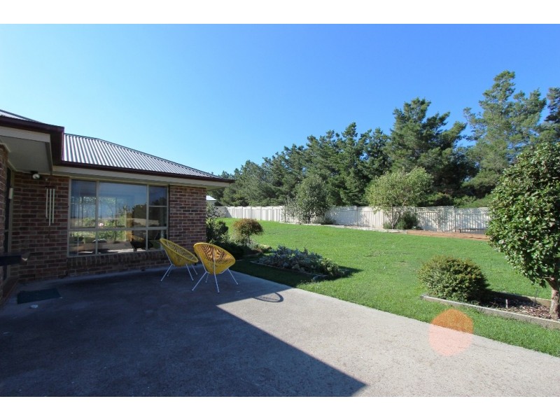 11 McBrien Dr, Kelso NSW 2795