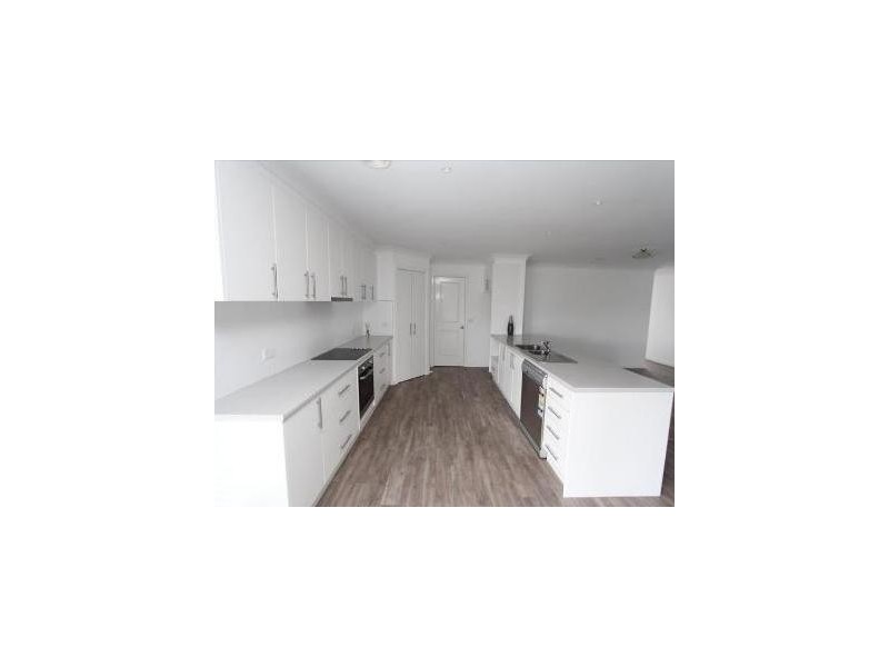 12 Musgrove Ave, Bathurst NSW 2795