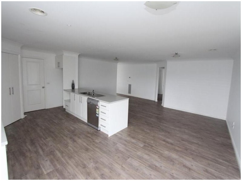 12 Musgrove Ave, Bathurst NSW 2795