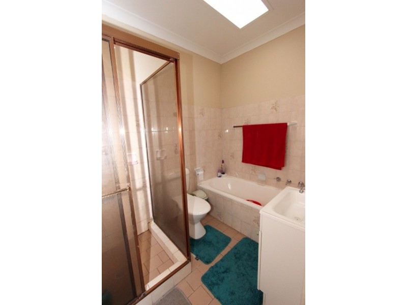 8 Daly Street, Bathurst NSW 2795