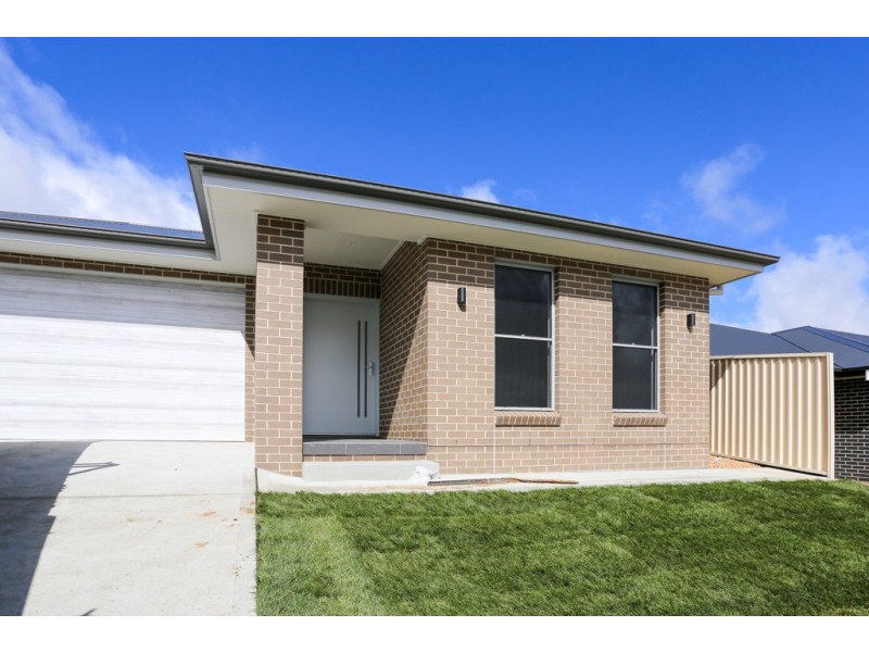 50 Mendel Drive, Kelso NSW 2795