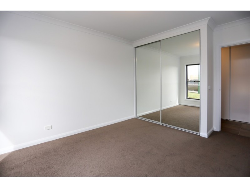 23 McGillan Drive, Kelso NSW 2795