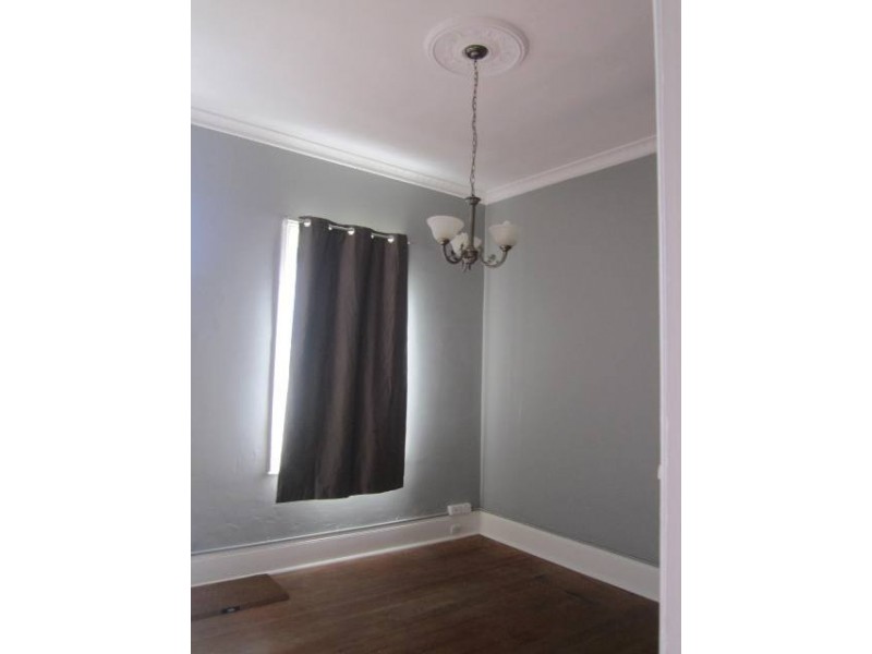 82 Russell Street, Bathurst NSW 2795