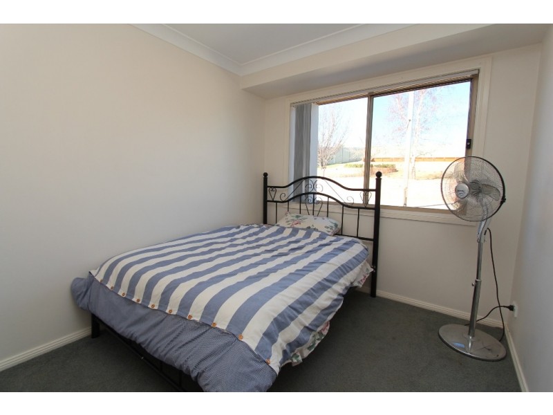 27 Sapphire Close, Kelso NSW 2795