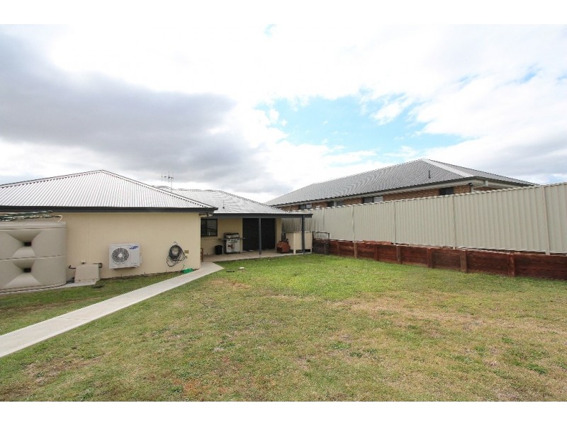 14 Wellesley Court, Raglan NSW 2795