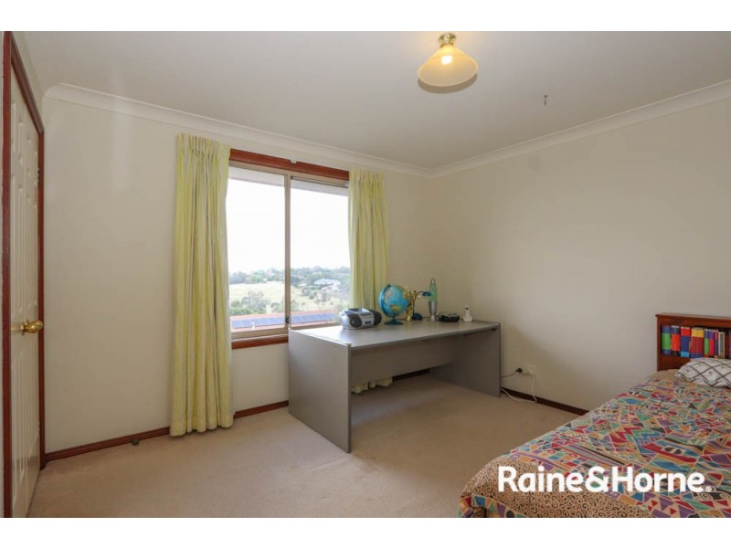 3 Beavis Place, Llanarth NSW 2795