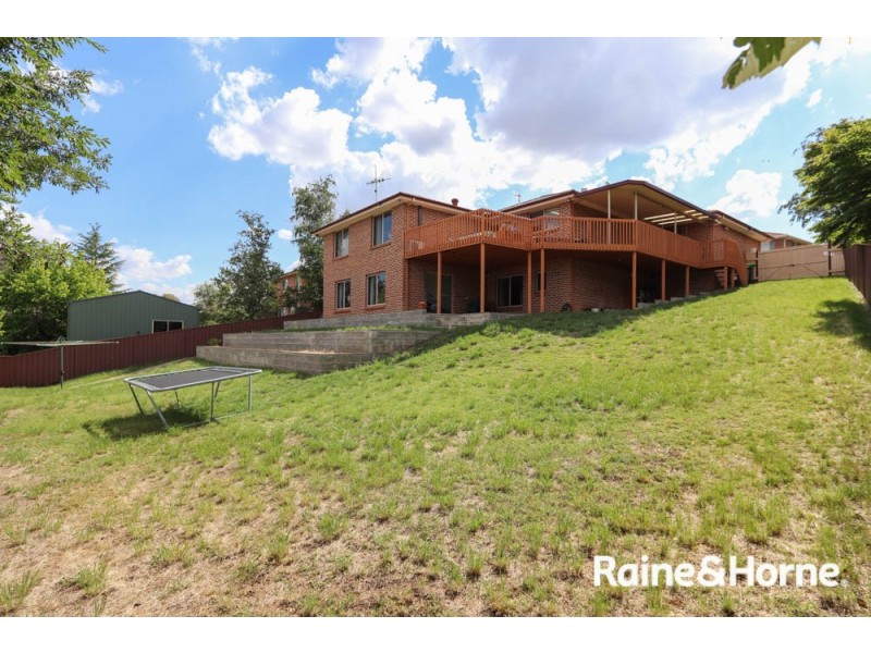 3 Beavis Place, Llanarth NSW 2795