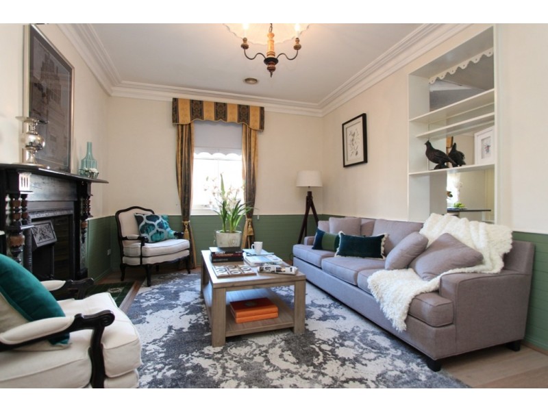 10 Henry Street, Bathurst NSW 2795