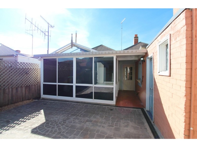 10 Henry Street, Bathurst NSW 2795