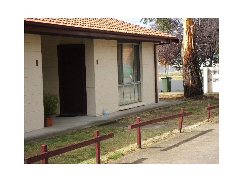 1/99 Rankin St, Bathurst NSW 2795